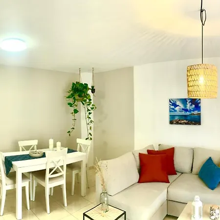 'your Home-los Abrigos-tenerife' Apartment